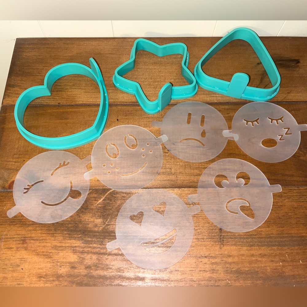 Pampered Chef Emoji Pancake molds and stencils